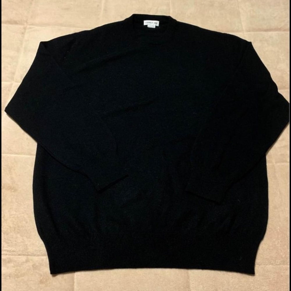 Cashmere crewneck sweater